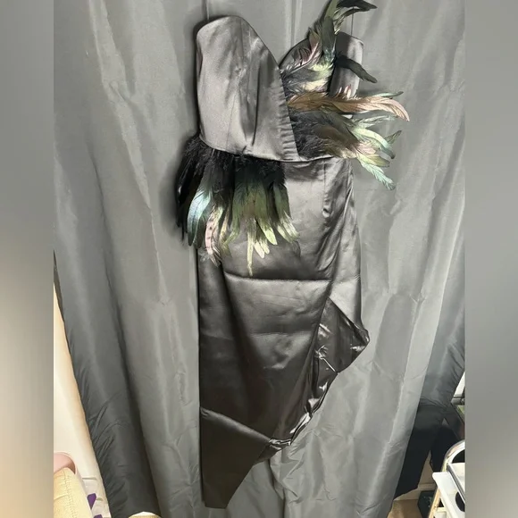 Jacqueline Asymmetrical Maxi Dress - Picture 3 of 5